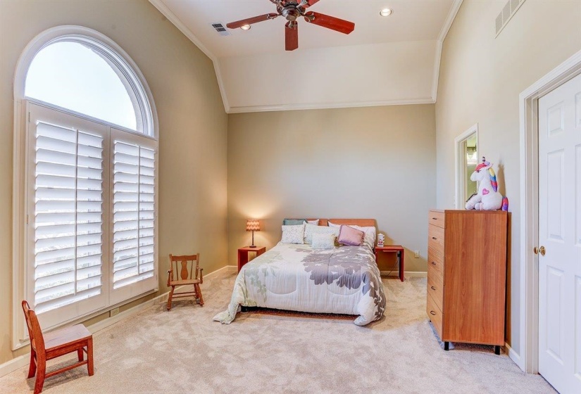 6667 RUE BEAUMONDE DR, Memphis, Tennessee 38120, 4 Bedroom Bedrooms, 11 Room Rooms,3.2 BathroomBathrooms,Residential,For Sale,RUE BEAUMONDE,0,10213955