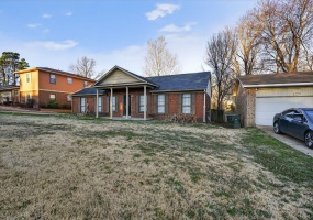 3265 BRAKEBILL CV, Memphis, Tennessee 38116, 3 Bedrooms Bedrooms, 7 Rooms Rooms,2 BathroomsBathrooms,Residential,For Sale,BRAKEBILL,10215940 3265 BRAKEBILL CV, Memphis, Tennessee 38116, 3 Bedrooms Bedrooms, 7 Rooms Rooms,2 BathroomsBathrooms,Residential,For Sale,BRAKEBILL,10215940