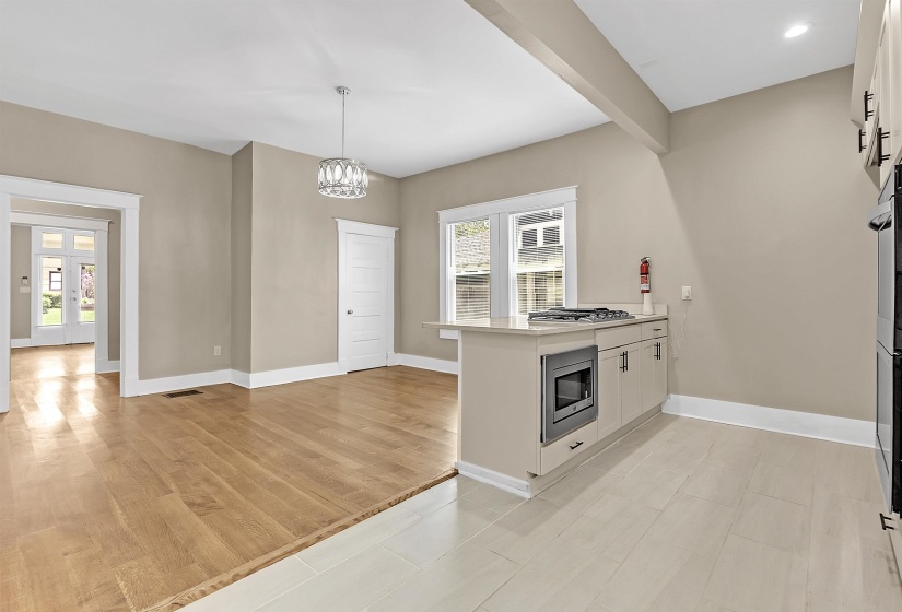 59 WILLETT ST, Memphis, Tennessee 38104, 5 Bedrooms Bedrooms, 14 Rooms Rooms,4 BathroomsBathrooms,Residential,For Sale,WILLETT,10215983