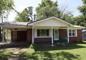 123 MAGNOLIA ST, Adamsville, Tennessee 38310, 3 Bedrooms Bedrooms, 8 Rooms Rooms,1 BathroomBathrooms,Residential,For Sale,MAGNOLIA,10216076 123 MAGNOLIA ST, Adamsville, Tennessee 38310, 3 Bedrooms Bedrooms, 8 Rooms Rooms,1 BathroomBathrooms,Residential,For Sale,MAGNOLIA,10216076