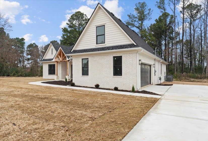 7206 STATE LINE RD, Unicorp/Memphis, Tennessee 38125, 4 Bedrooms Bedrooms, 9 Rooms Rooms,2.1 BathroomsBathrooms,Residential,For Sale,STATE LINE,10211002