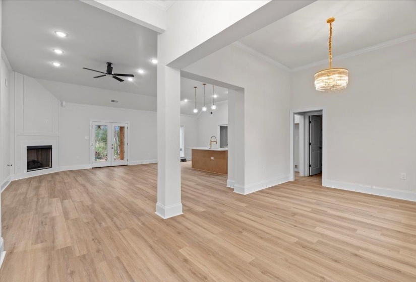 7206 STATE LINE RD, Unicorp/Memphis, Tennessee 38125, 4 Bedrooms Bedrooms, 9 Rooms Rooms,2.1 BathroomsBathrooms,Residential,For Sale,STATE LINE,10211002