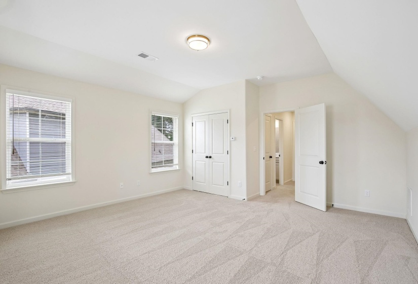 145 TOMMIE VALLEY DR, Oakland, Tennessee 38060, 4 Bedroom Bedrooms, 10 Room Rooms,3 BathroomBathrooms,Residential,For Sale,TOMMIE VALLEY,0,10204843