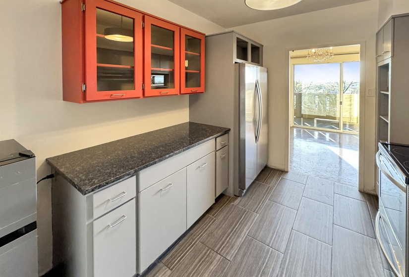 1960 PARKWAY AVE, Memphis, Tennessee 38112, 2 Bedrooms Bedrooms, 5 Rooms Rooms,2 BathroomsBathrooms,Residential,For Sale,PARKWAY,10209901