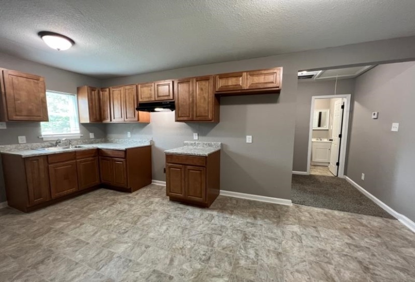 2428 VOLLINTINE AVE, Memphis, Tennessee 38108, 1 Bedroom Bedrooms, 0 ,1 BathroomBathrooms,Duplexes,For Sale,VOLLINTINE,0,10216384