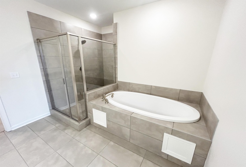 200 GREEN WILLOW DR, Oakland, Tennessee 38060, 3 Bedrooms Bedrooms, 7 Rooms Rooms,2 BathroomsBathrooms,Residential,For Sale,GREEN WILLOW,10204868