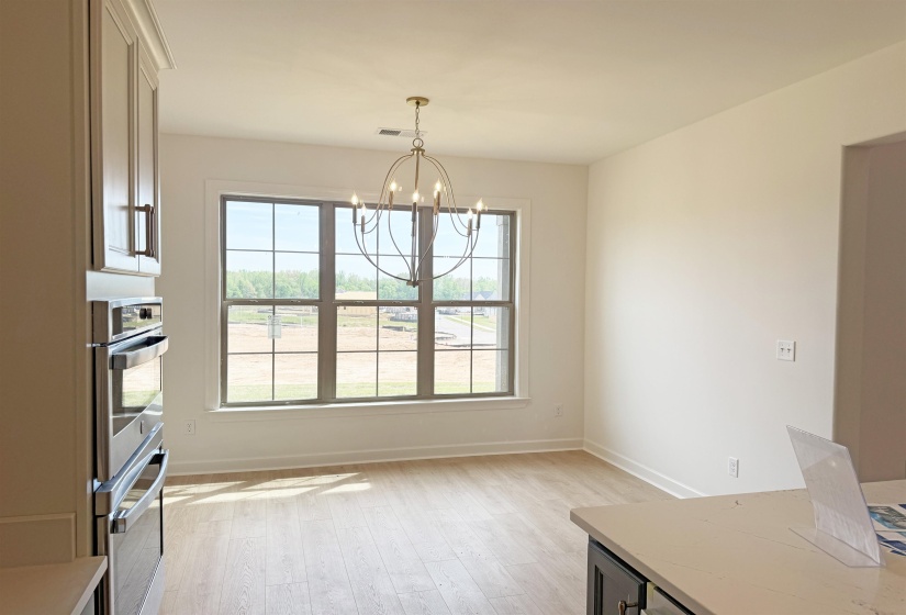 295 VALLEYVIEW LN, Oakland, Tennessee 38060, 4 Bedroom Bedrooms, 9 Room Rooms,3.1 BathroomBathrooms,Residential,For Sale,VALLEYVIEW,0,10206342