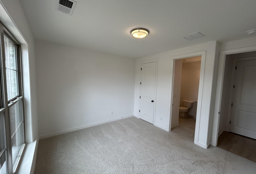 295 VALLEYVIEW LN, Oakland, Tennessee 38060, 4 Bedroom Bedrooms, 9 Room Rooms,3.1 BathroomBathrooms,Residential,For Sale,VALLEYVIEW,0,10206342