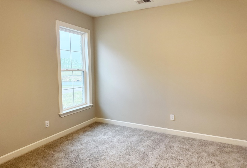 275 VALLEYVIEW LN, Oakland, Tennessee 38060, 4 Bedroom Bedrooms, 9 Room Rooms,3 BathroomBathrooms,Residential,For Sale,VALLEYVIEW,0,10208371