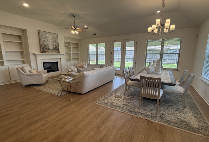 150 MISTY MEADOWS DR, Oakland, Tennessee 38060, 3 Bedrooms Bedrooms, 7 Rooms Rooms,2 BathroomsBathrooms,Residential,For Sale,MISTY MEADOWS,10208378