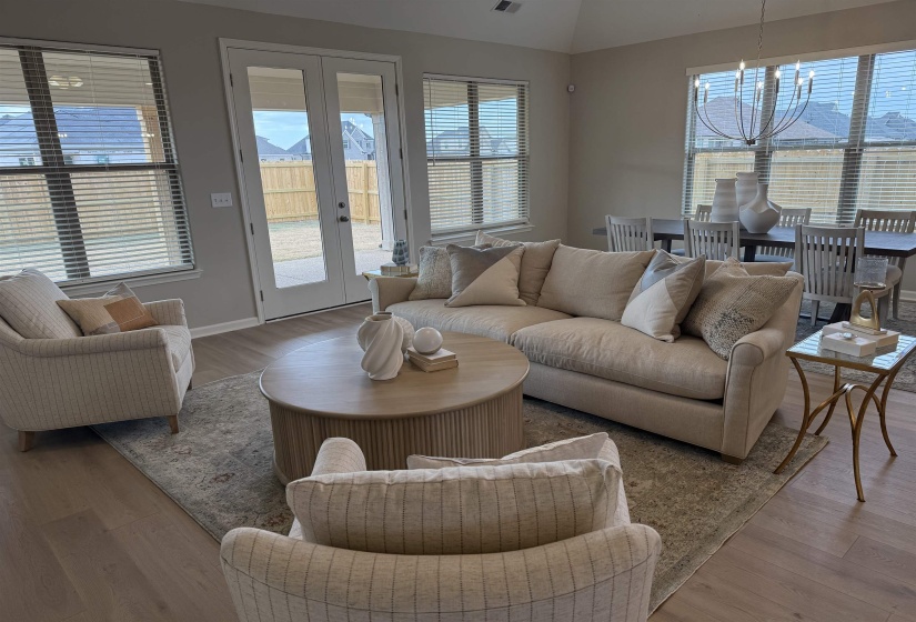 150 MISTY MEADOWS DR, Oakland, Tennessee 38060, 3 Bedrooms Bedrooms, 7 Rooms Rooms,2 BathroomsBathrooms,Residential,For Sale,MISTY MEADOWS,10208378
