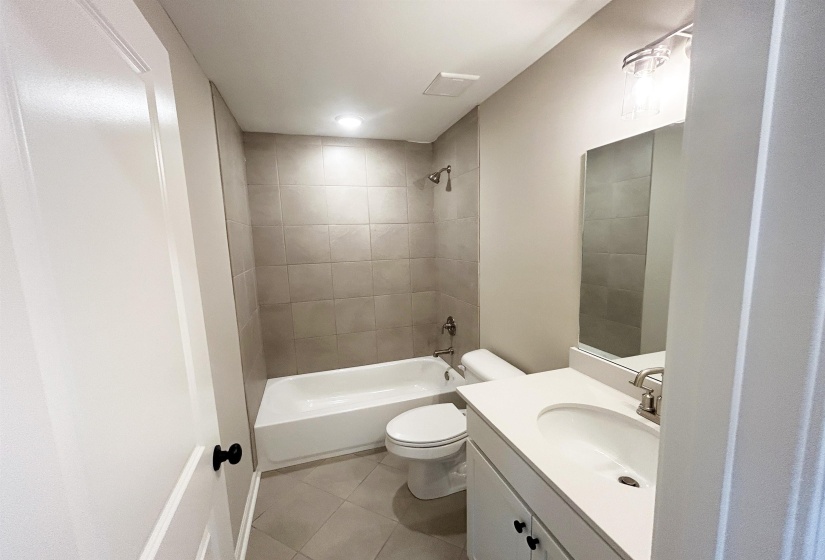 350 CHESNUT RIDGE CV, Oakland, Tennessee 38060, 4 Bedroom Bedrooms, 9 Room Rooms,3.1 BathroomBathrooms,Residential,For Sale,CHESNUT RIDGE,0,10208574