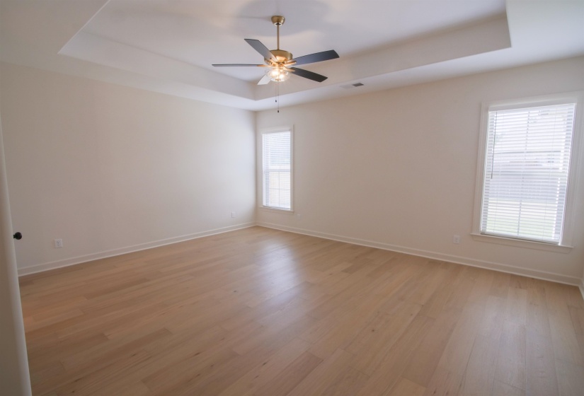 9574 GRAYS HOLLOW DR, Cordova, Tennessee 38018, 6 Bedroom Bedrooms, 11 Room Rooms,3.1 BathroomBathrooms,Residential,For Sale,GRAYS HOLLOW,0,10208639