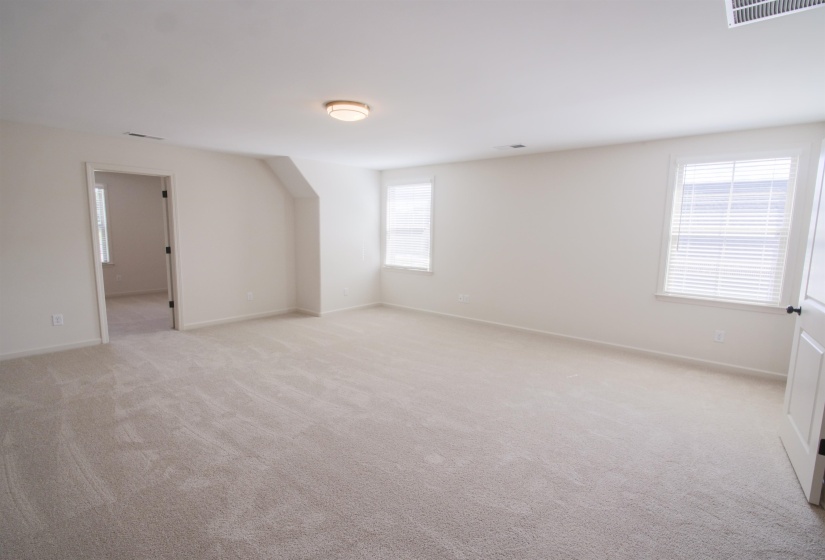 9574 GRAYS HOLLOW DR, Cordova, Tennessee 38018, 6 Bedroom Bedrooms, 11 Room Rooms,3.1 BathroomBathrooms,Residential,For Sale,GRAYS HOLLOW,0,10208639