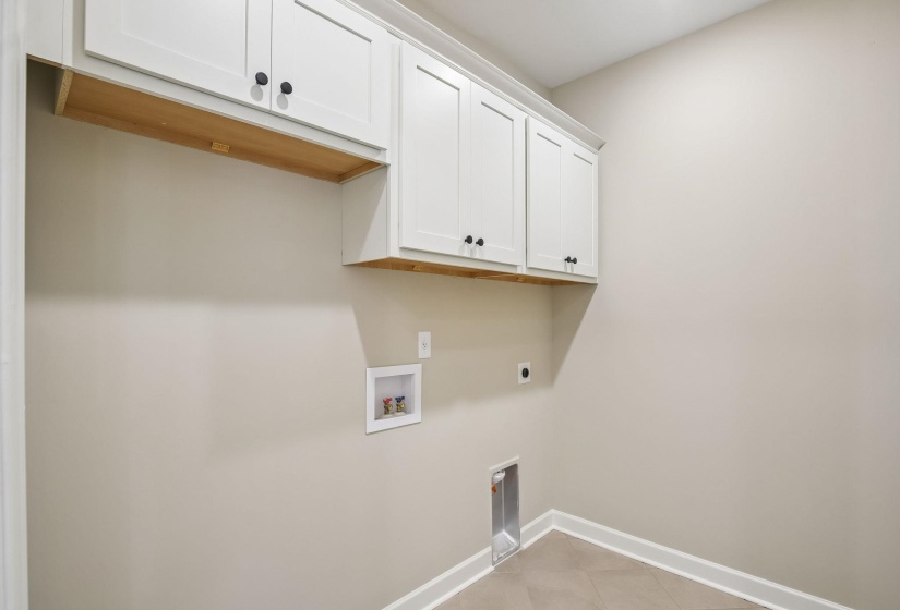 110 LAUREL WOOD LN, Oakland, Tennessee 38060, 4 Bedroom Bedrooms, 10 Room Rooms,3 BathroomBathrooms,Residential,For Sale,LAUREL WOOD,0,10209058