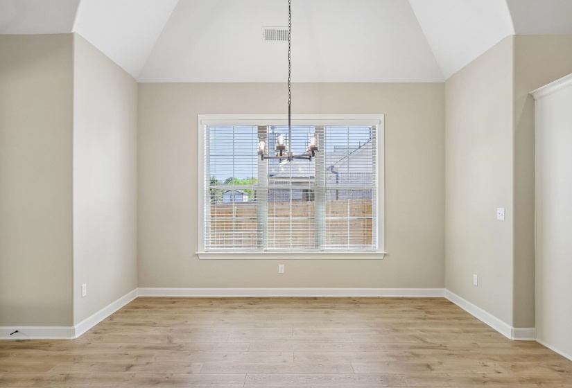 110 LAUREL WOOD LN, Oakland, Tennessee 38060, 4 Bedroom Bedrooms, 10 Room Rooms,3 BathroomBathrooms,Residential,For Sale,LAUREL WOOD,0,10209058
