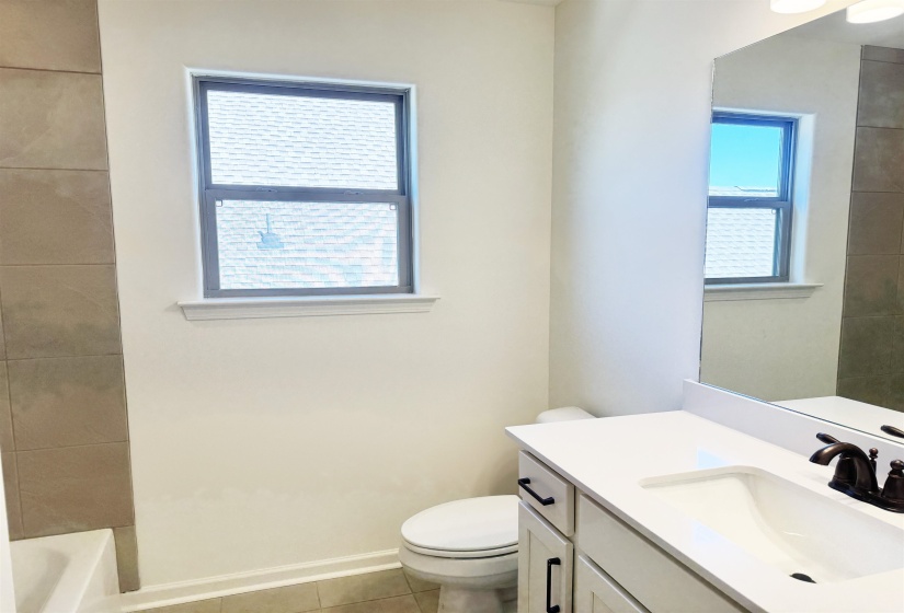 360 ST ANDREWS DR, Oakland, Tennessee 38060, 3 Bedroom Bedrooms, 8 Room Rooms,2.1 BathroomBathrooms,Residential,For Sale,ST ANDREWS,0,10209061