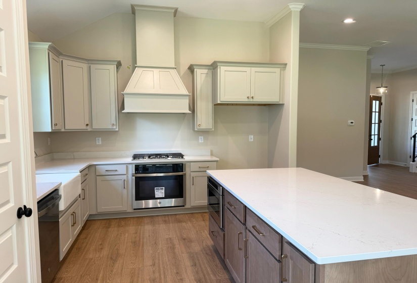 410 CYPRESS VILLAGE LN, Eads, Tennessee 38028, 5 Bedroom Bedrooms, 9 Room Rooms,3 BathroomBathrooms,Residential,For Sale,CYPRESS VILLAGE,0,10210865