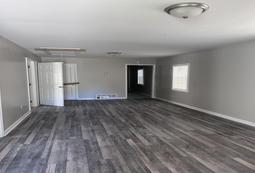 2506 WINNONA AVE, Memphis, Tennessee 38108, 4 Bedrooms Bedrooms, 6 Rooms Rooms,2 BathroomsBathrooms,Residential,For Sale,WINNONA,10216459