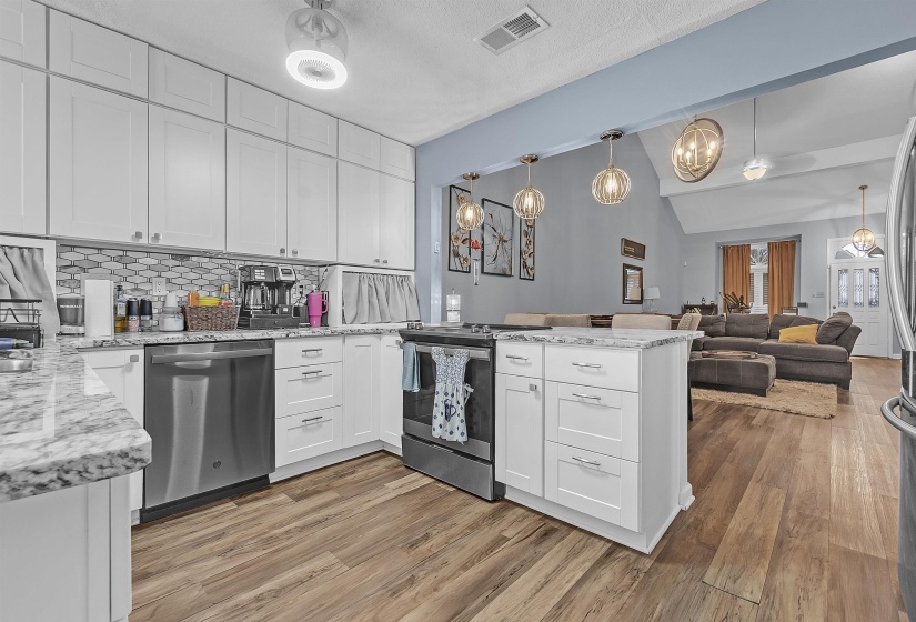 4003 MUIRFIELD DR, Memphis, Tennessee 38125, 3 Bedroom Bedrooms, 5 Room Rooms,2 BathroomBathrooms,Residential,For Sale,MUIRFIELD,0,10216487