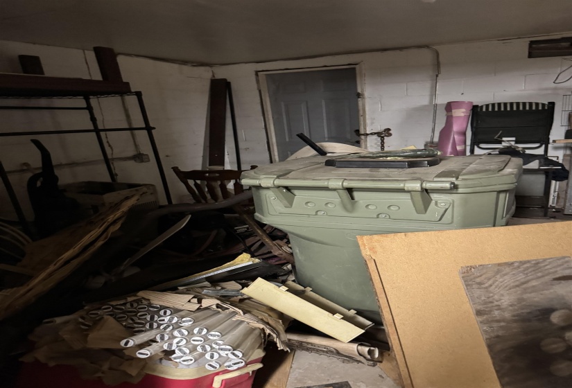 View of miscellaneous room