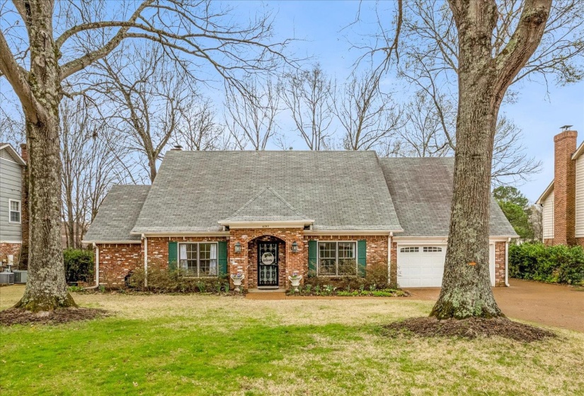 8193 KIMBROOK DR, Germantown, Tennessee 38138, 4 Bedroom Bedrooms, 8 Room Rooms,3.1 BathroomBathrooms,Residential,For Sale,KIMBROOK,0,10216498