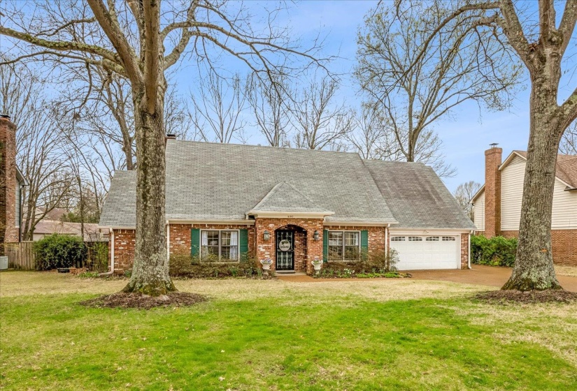 8193 KIMBROOK DR, Germantown, Tennessee 38138, 4 Bedroom Bedrooms, 8 Room Rooms,3.1 BathroomBathrooms,Residential,For Sale,KIMBROOK,0,10216498
