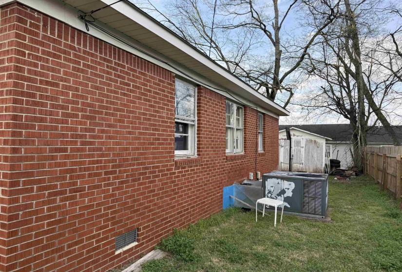 135 CUMBERLAND ST, Savannah, Tennessee 38372, 3 Bedrooms Bedrooms, 6 Rooms Rooms,1 BathroomBathrooms,Residential,For Sale,CUMBERLAND,10216514