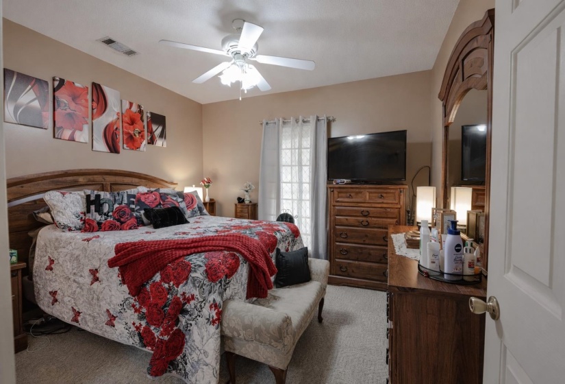 2337 CANNEY CREEK CV, Millington, Tennessee 38053, 4 Bedroom Bedrooms, 8 Room Rooms,3 BathroomBathrooms,Residential,For Sale,CANNEY CREEK,0,10216574
