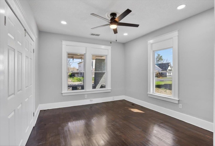 945 FAXON AVE, Memphis, Tennessee 38105, 3 Bedroom Bedrooms, 7 Room Rooms,1.1 BathroomBathrooms,Residential,For Sale,FAXON,0,10216591