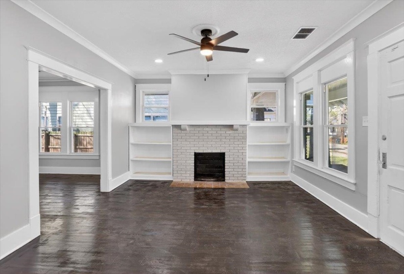 945 FAXON AVE, Memphis, Tennessee 38105, 3 Bedroom Bedrooms, 7 Room Rooms,1.1 BathroomBathrooms,Residential,For Sale,FAXON,0,10216591