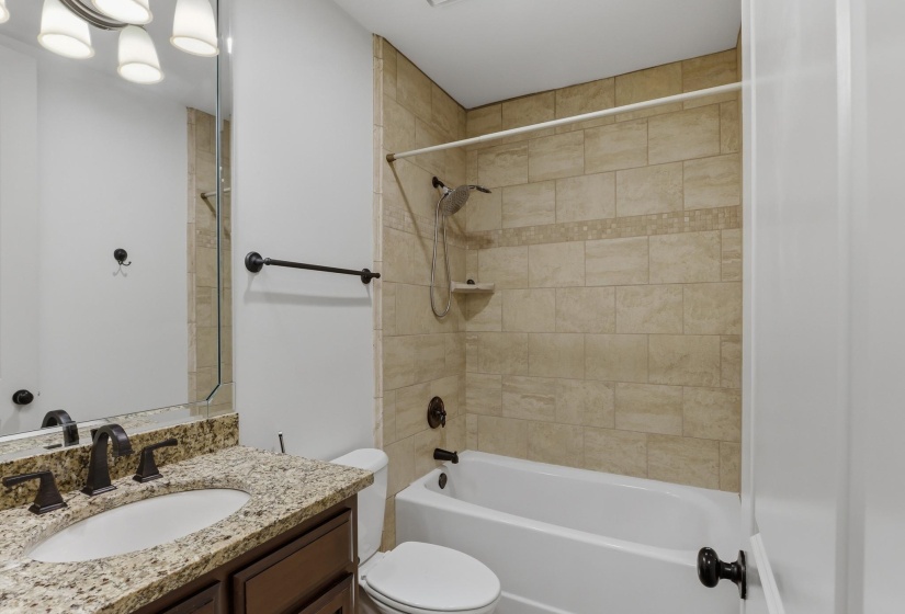 65 PONTOTOC AVE, Memphis, Tennessee 38103, 2 Bedroom Bedrooms, 6 Room Rooms,2.1 BathroomBathrooms,Residential,For Sale,PONTOTOC,0,10216612