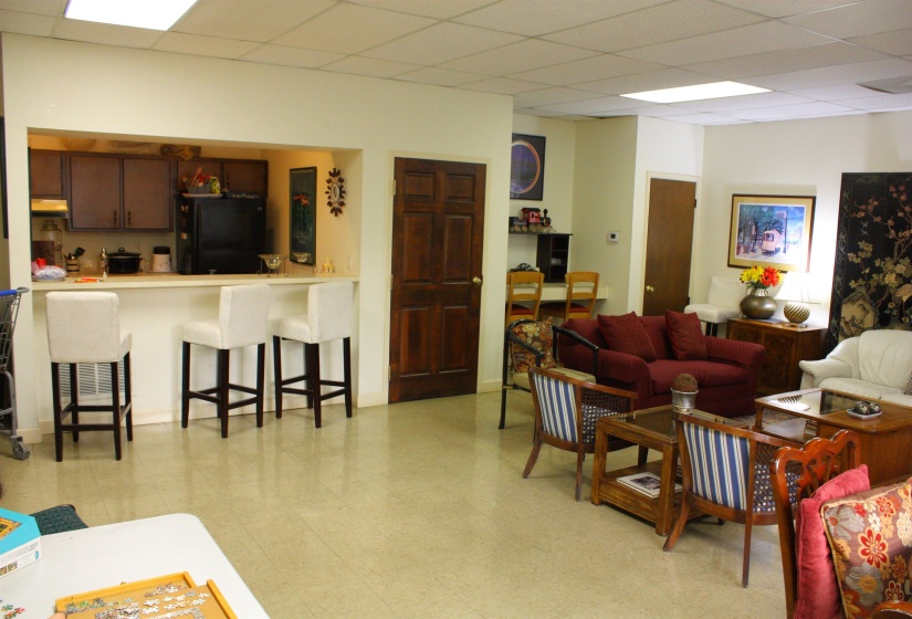 2277 UNION AVE, Memphis, Tennessee 38104, 2 Bedroom Bedrooms, 5 Room Rooms,2 BathroomBathrooms,Residential,For Sale,UNION,0,10216639