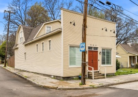 563 COX ST, Memphis, Tennessee 38104, 3 Bedroom Bedrooms, 8 Room Rooms,2.1 BathroomBathrooms,Residential,For Sale,COX,0,10216645