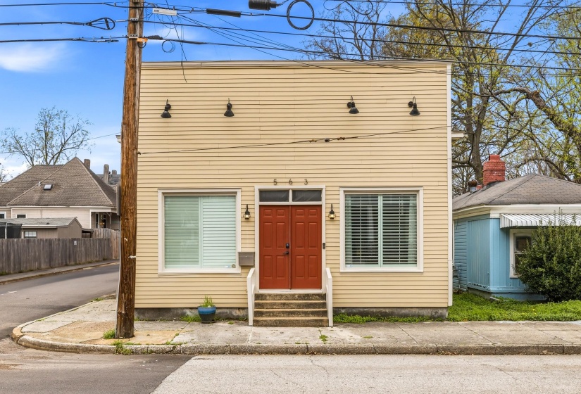 563 COX ST, Memphis, Tennessee 38104, 3 Bedroom Bedrooms, 8 Room Rooms,2.1 BathroomBathrooms,Residential,For Sale,COX,0,10216645