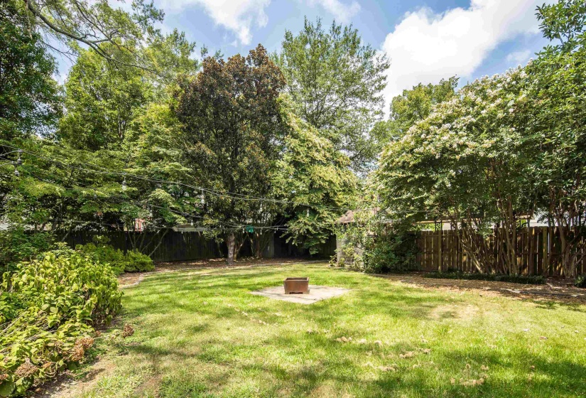 251 HOLMES ST, Memphis, Tennessee 38111, 3 Bedroom Bedrooms, 6 Room Rooms,2 BathroomBathrooms,Residential,For Sale,HOLMES,0,10216666