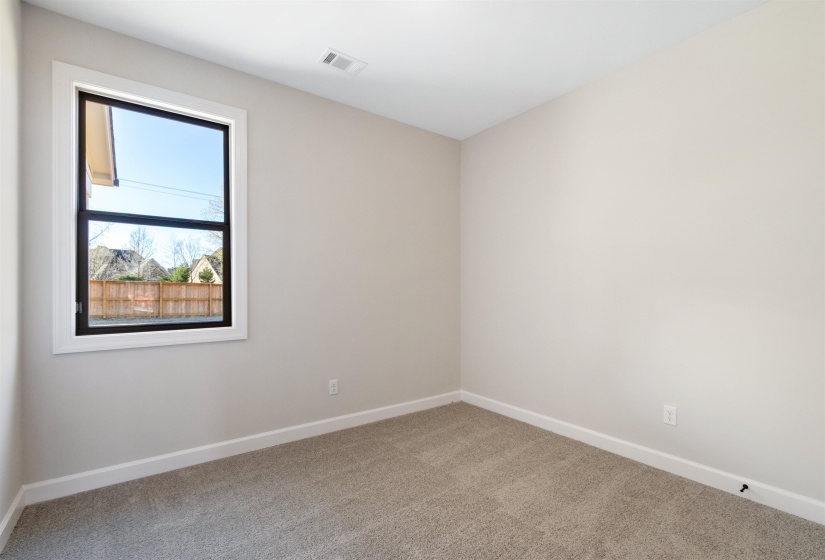 5296 THUNDER BOLT CV, Lakeland, Tennessee 38002, 4 Bedroom Bedrooms, 12 Room Rooms,3.1 BathroomBathrooms,Residential,For Sale,THUNDER BOLT,0,10216716