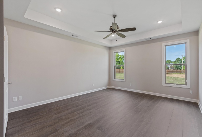 5330 BUTTERCUP LN, Lakeland, Tennessee 38002, 4 Bedroom Bedrooms, 11 Room Rooms,3 BathroomBathrooms,Residential,For Sale,BUTTERCUP,0,10216717
