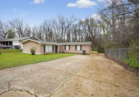 1748 HESTER RD, Memphis, Tennessee 38116, 3 Bedrooms Bedrooms, 7 Rooms Rooms,1.1 BathroomsBathrooms,Residential,For Sale,HESTER,10216769 1748 HESTER RD, Memphis, Tennessee 38116, 3 Bedrooms Bedrooms, 7 Rooms Rooms,1.1 BathroomsBathrooms,Residential,For Sale,HESTER,10216769