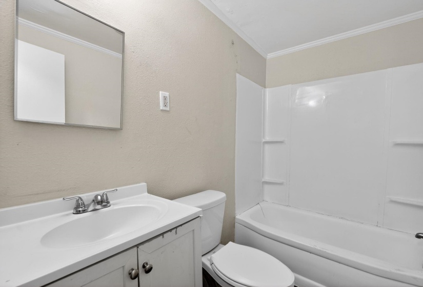 1748 HESTER RD, Memphis, Tennessee 38116, 3 Bedrooms Bedrooms, 7 Rooms Rooms,1.1 BathroomsBathrooms,Residential,For Sale,HESTER,10216769
