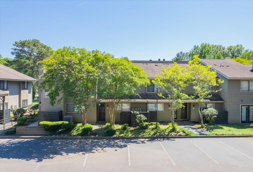 1837 EAGLE BRANCH CV, Germantown, Tennessee 38138, 2 Bedrooms Bedrooms, 6 Rooms Rooms,2.1 BathroomsBathrooms,Residential,For Sale,EAGLE BRANCH,10216734