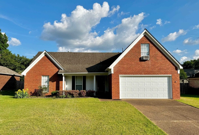 6895 TIFFANY OAKS CV, Bartlett, Tennessee 38135, 3 Bedrooms Bedrooms, 6 Rooms Rooms,2 BathroomsBathrooms,Residential,For Sale,TIFFANY OAKS,10216770