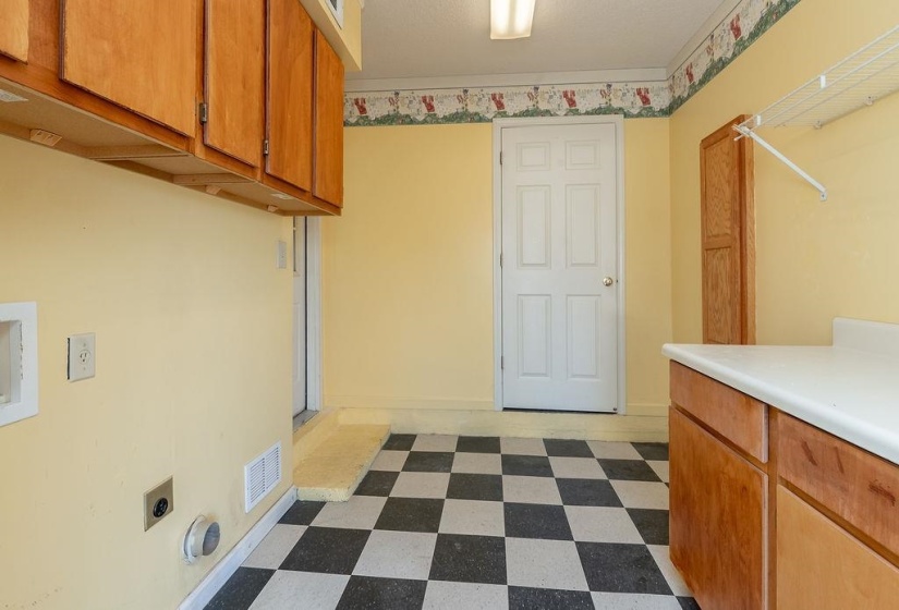 6895 TIFFANY OAKS CV, Bartlett, Tennessee 38135, 3 Bedrooms Bedrooms, 6 Rooms Rooms,2 BathroomsBathrooms,Residential,For Sale,TIFFANY OAKS,10216770