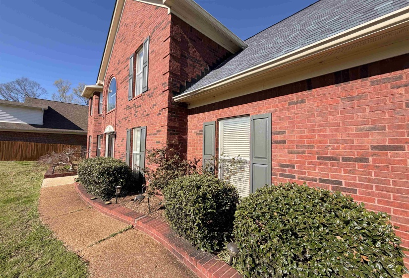 30 WOODMONT DR, Eads, Tennessee 38028, 4 Bedroom Bedrooms, 7 Room Rooms,2.1 BathroomBathrooms,Residential,For Sale,WOODMONT,0,10216799