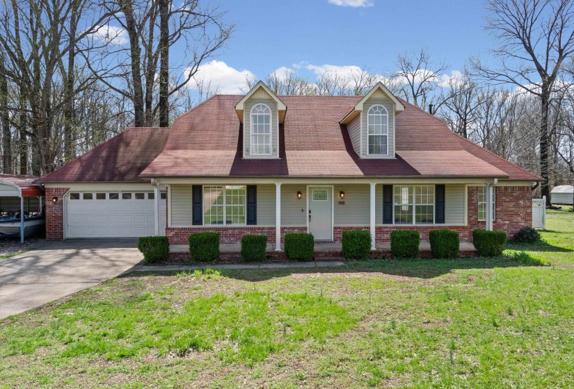 View of front of house with a porch