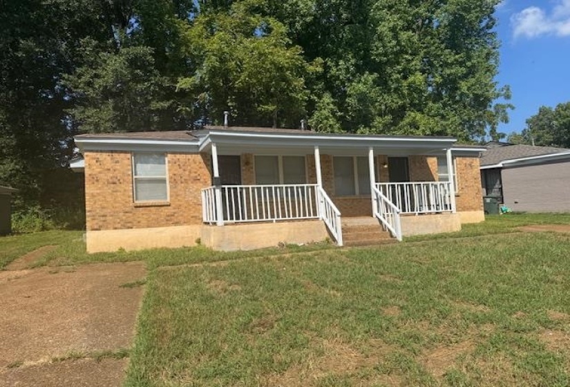 3793 HELEN ANN DR, Memphis, Tennessee 38127, 2 Bedrooms Bedrooms, ,1 BathroomBathrooms,Duplexes,For Sale,HELEN ANN,10216873