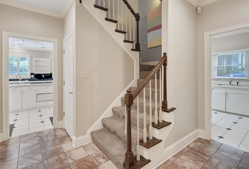 415 YATES RD, Memphis, Tennessee 38120, 5 Bedroom Bedrooms, 11 Room Rooms,4.2 BathroomBathrooms,Rental Properties,For Sale,YATES,0,10216876