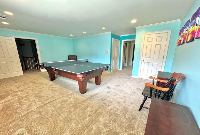 415 YATES RD, Memphis, Tennessee 38120, 5 Bedroom Bedrooms, 11 Room Rooms,4.2 BathroomBathrooms,Rental Properties,For Sale,YATES,0,10216876