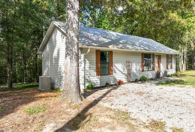 52 CR 341 RD, Iuka, Mississippi 38852, 4 Bedrooms Bedrooms, 6 Rooms Rooms,2 BathroomsBathrooms,Residential,For Sale,CR 341,10216840
