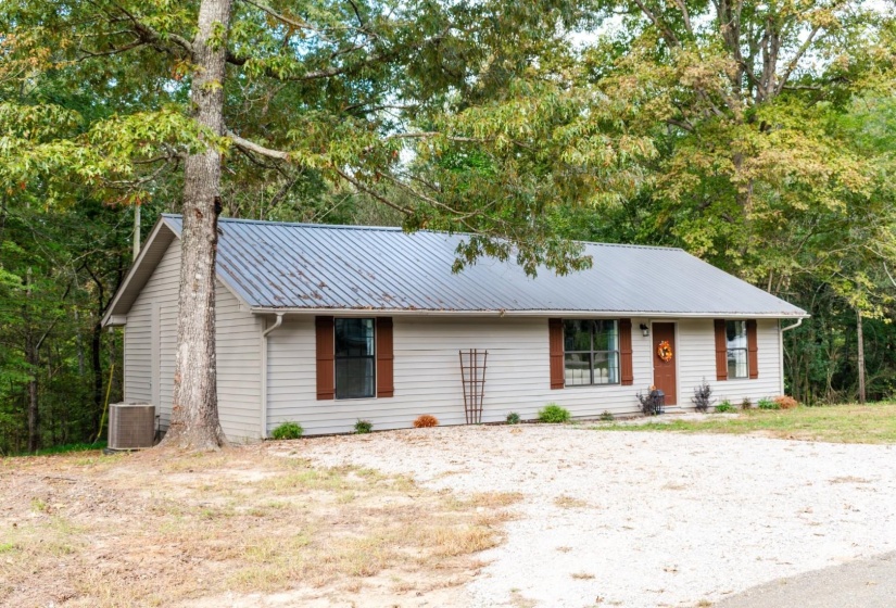 52 CR 341 RD, Iuka, Mississippi 38852, 4 Bedrooms Bedrooms, 6 Rooms Rooms,2 BathroomsBathrooms,Residential,For Sale,CR 341,10216840